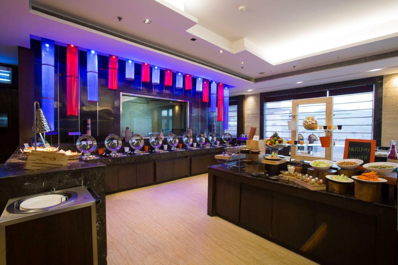 Golden Tulip Chandigarh, Panchkula Exteriör bild