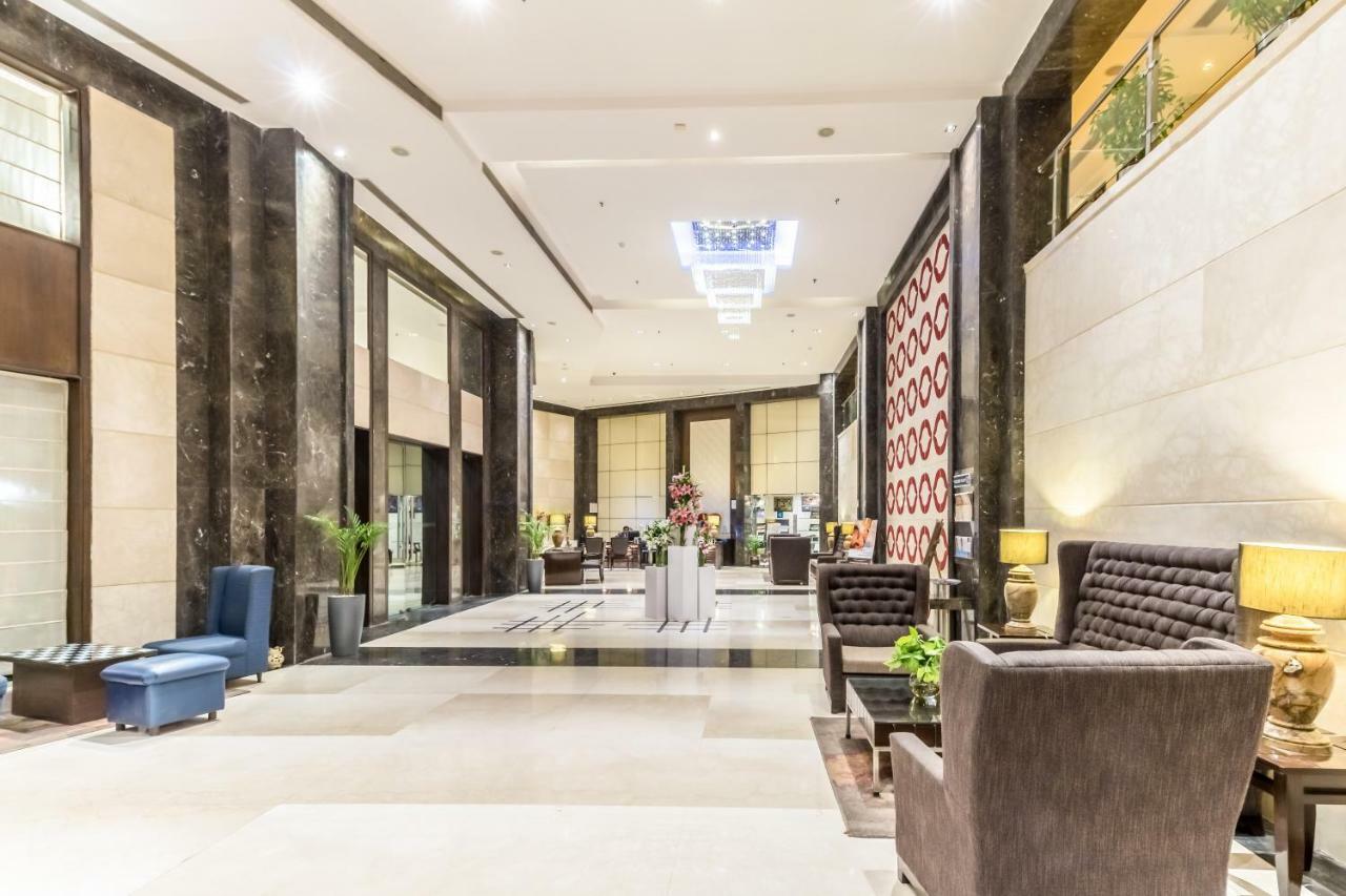 Golden Tulip Chandigarh, Panchkula Exteriör bild