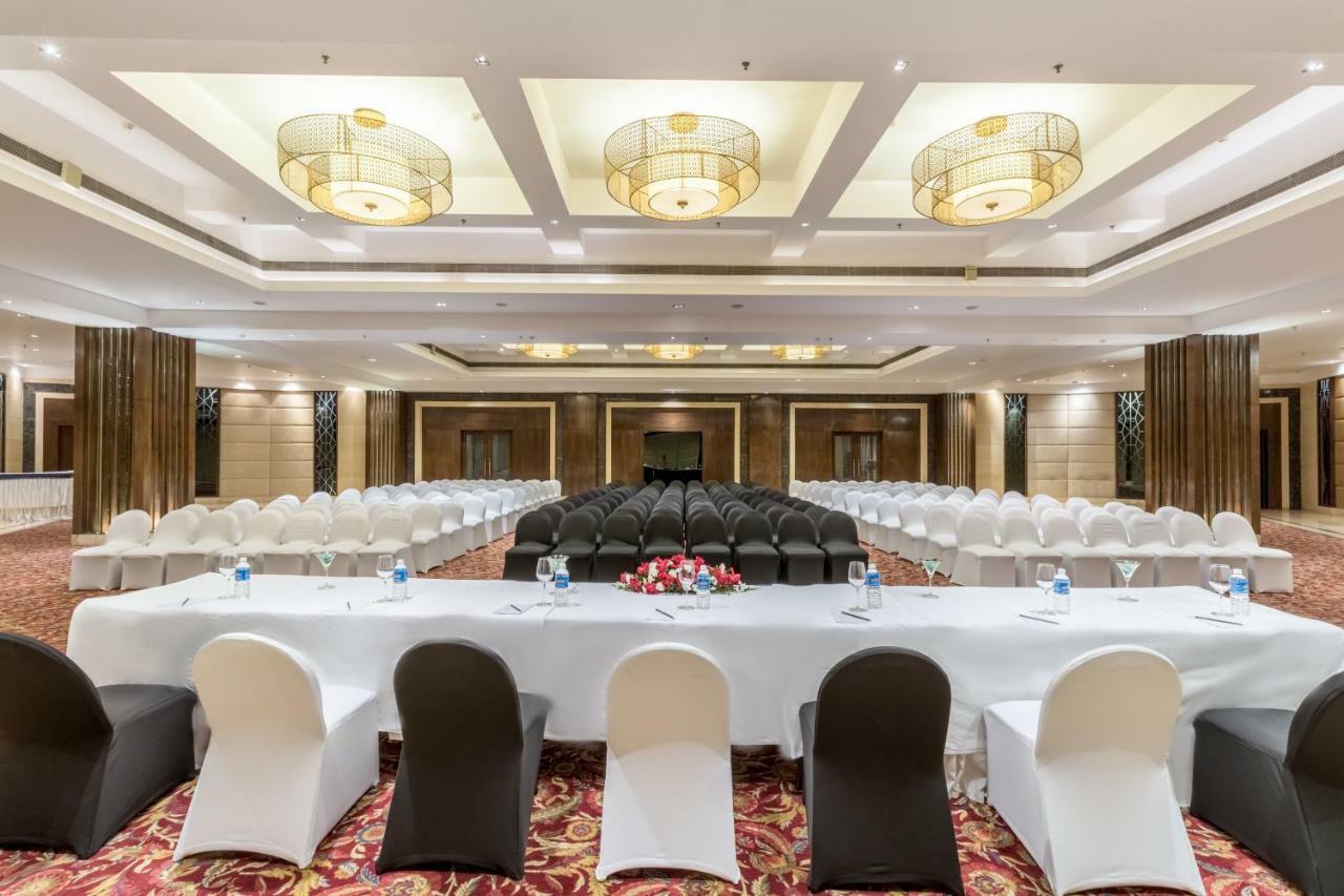 Golden Tulip Chandigarh, Panchkula Exteriör bild